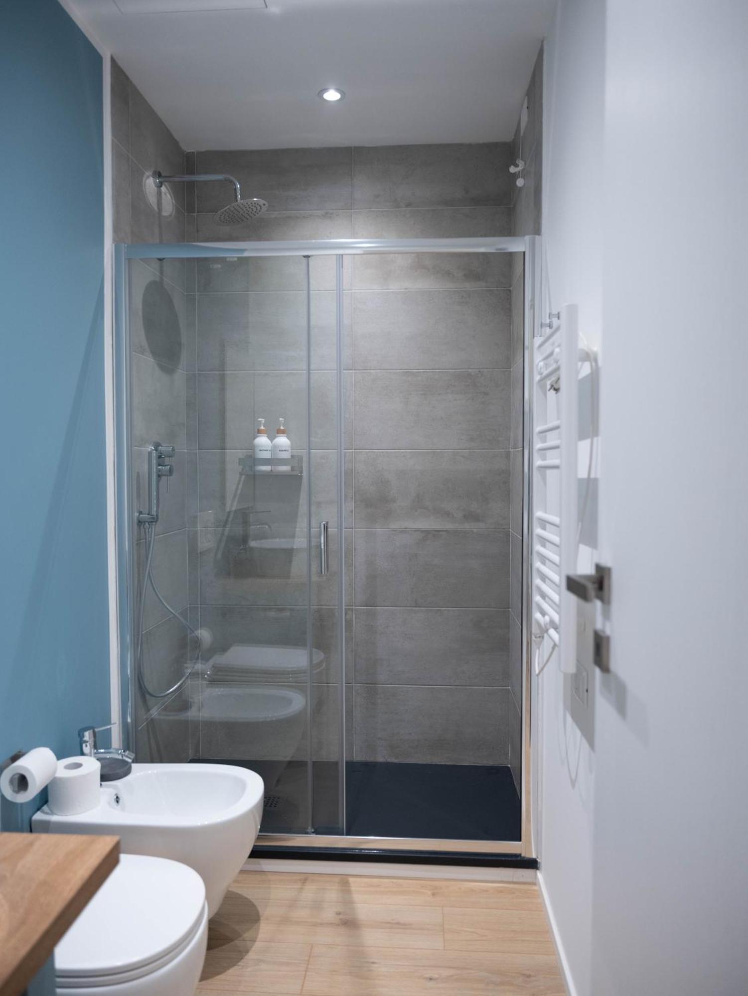 Moor Assarotti Suites - Genova City Center Bagian luar foto