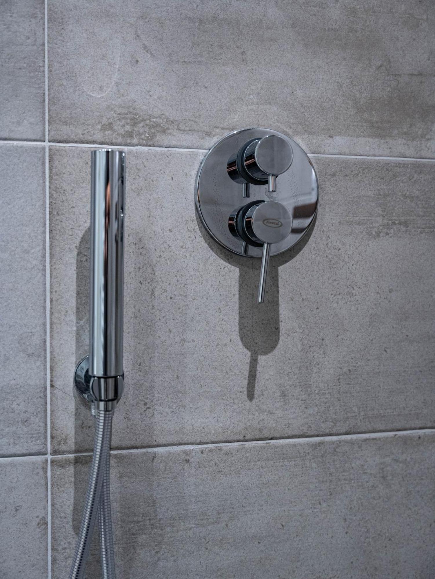 Moor Assarotti Suites - Genova City Center Bagian luar foto