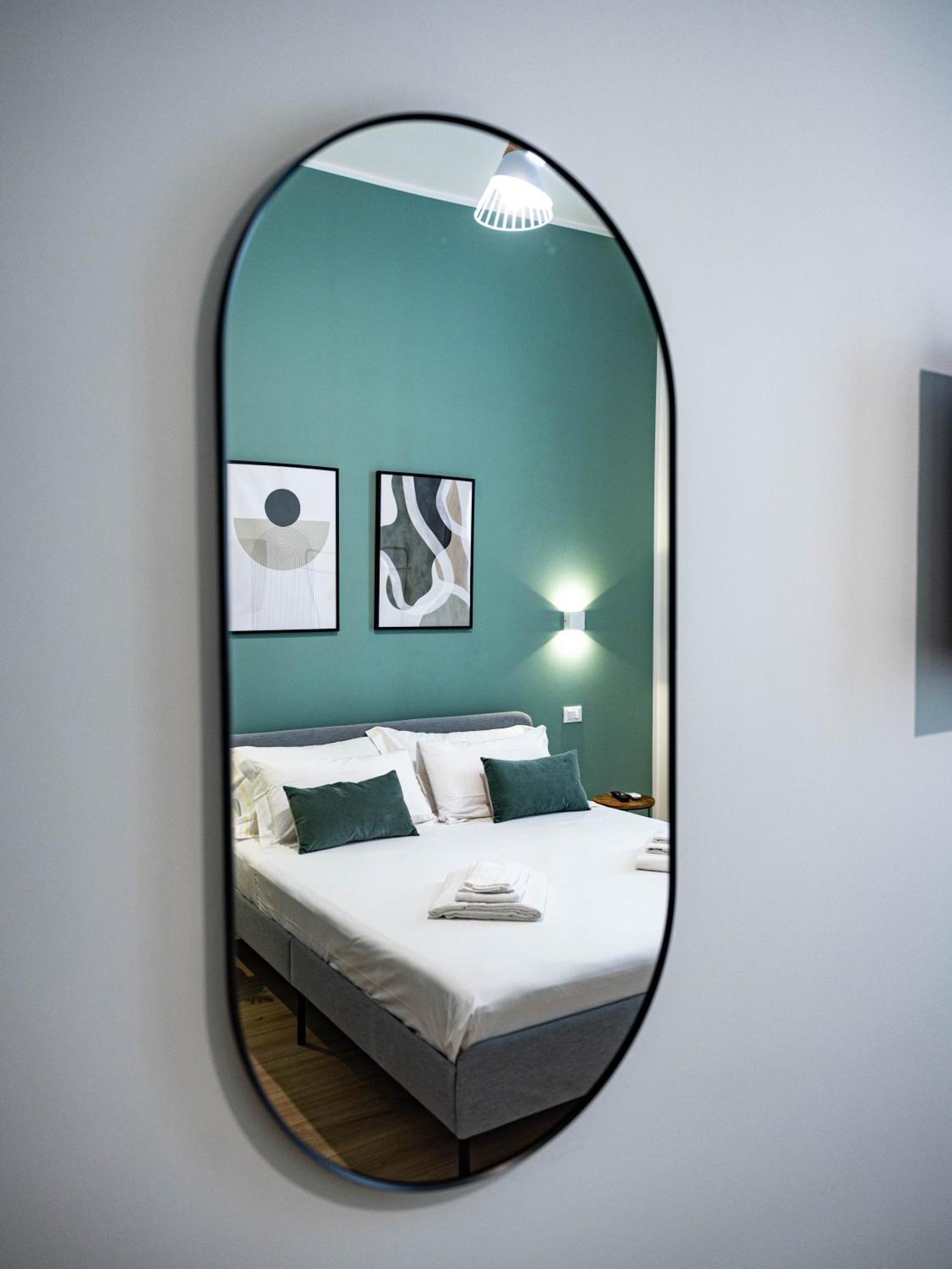 Moor Assarotti Suites - Genova City Center Bagian luar foto