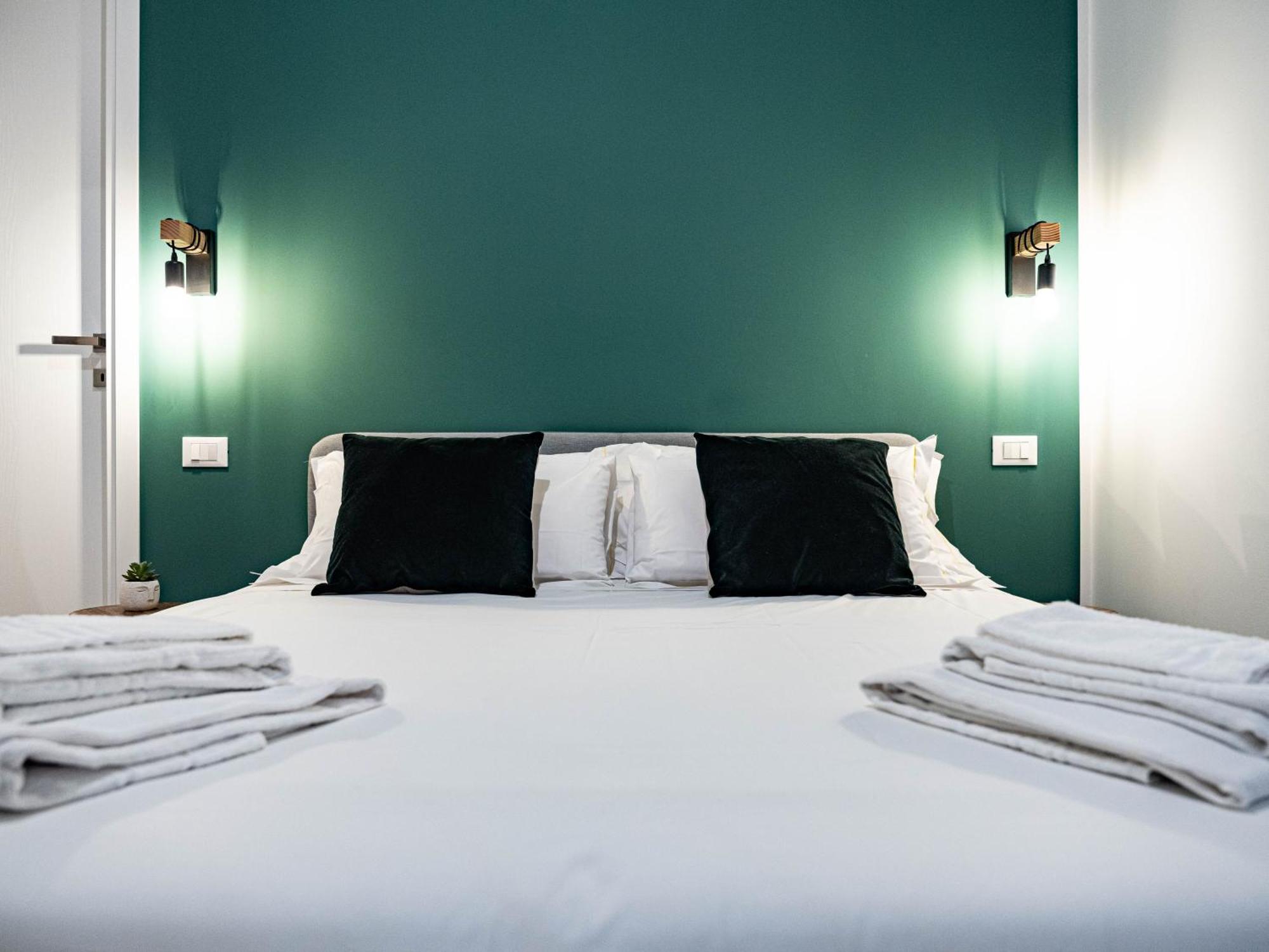 Moor Assarotti Suites - Genova City Center Bagian luar foto