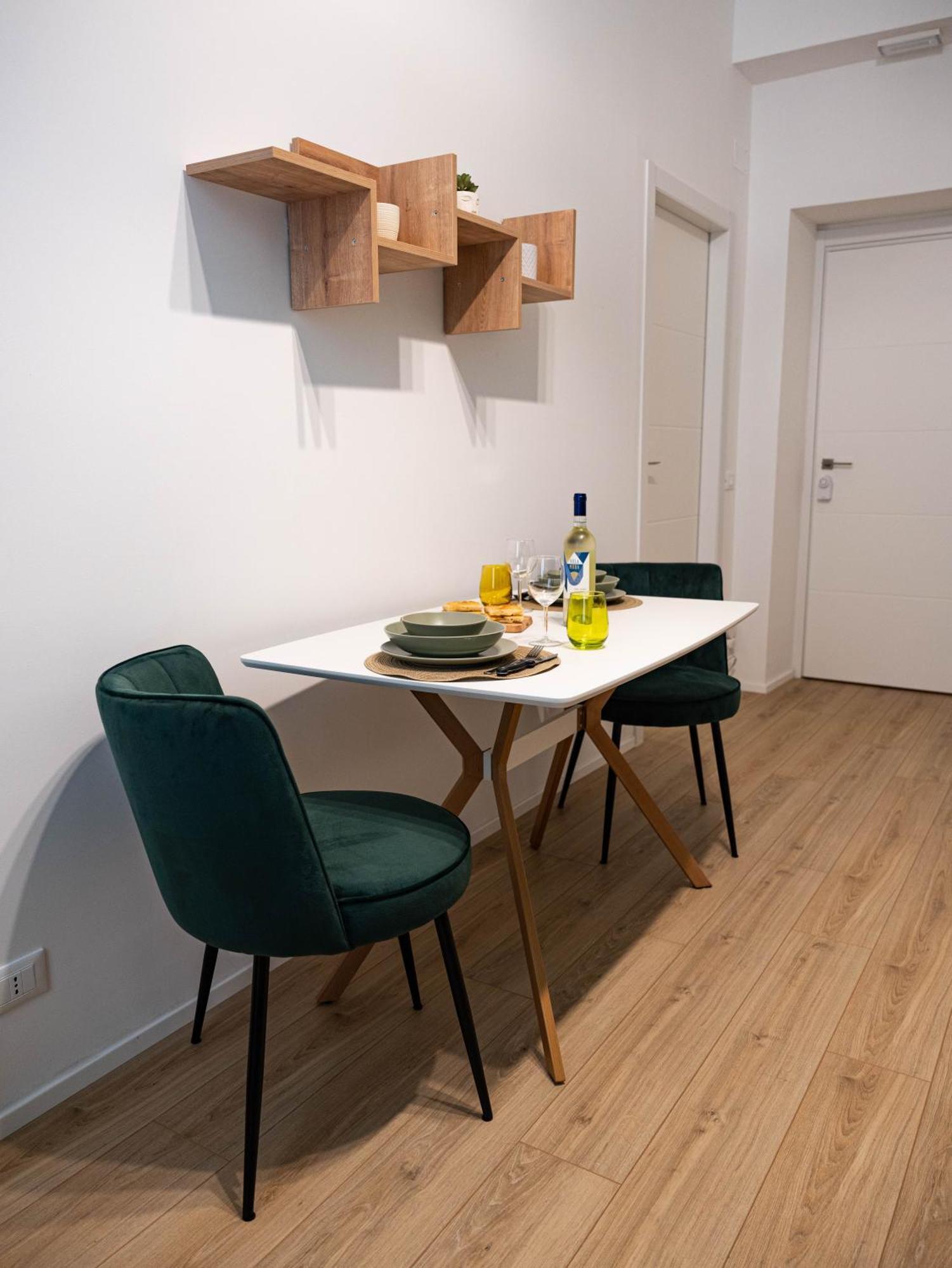 Moor Assarotti Suites - Genova City Center Bagian luar foto