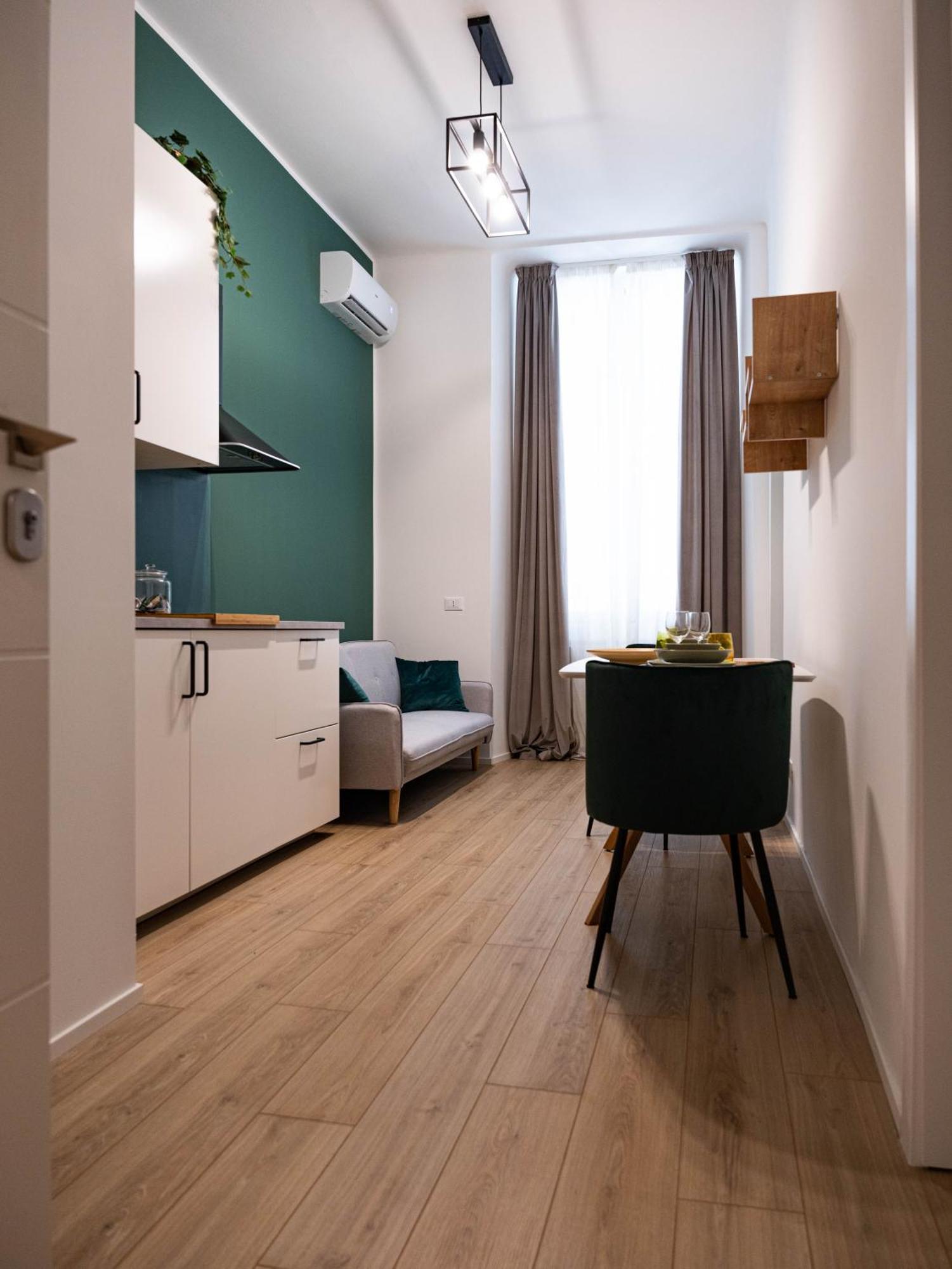 Moor Assarotti Suites - Genova City Center Bagian luar foto
