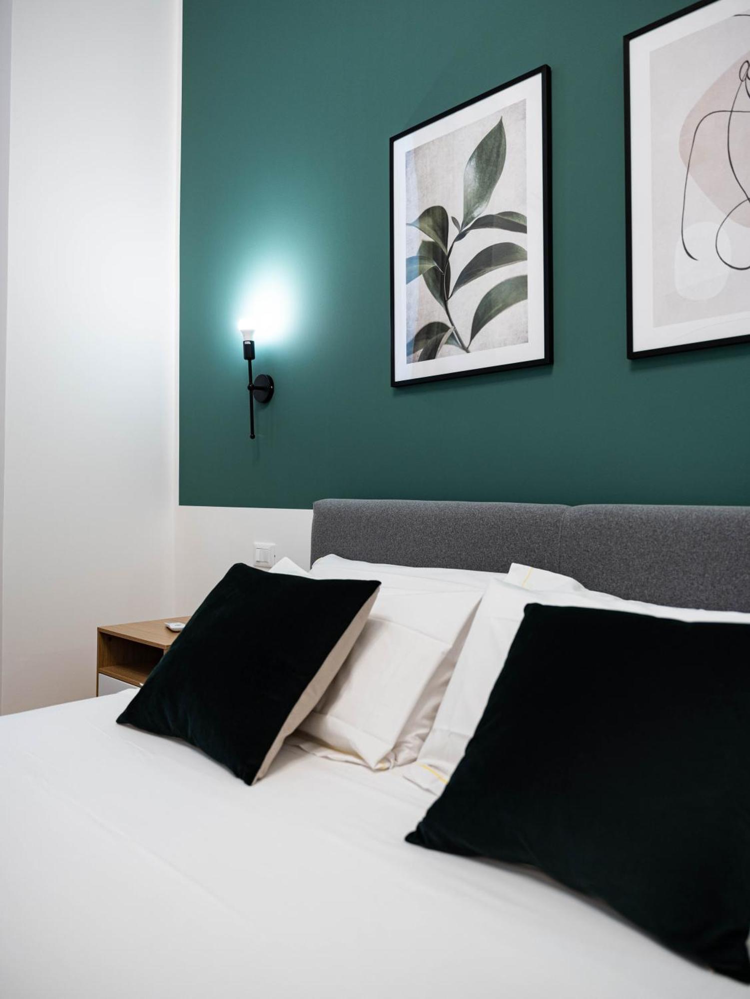 Moor Assarotti Suites - Genova City Center Bagian luar foto