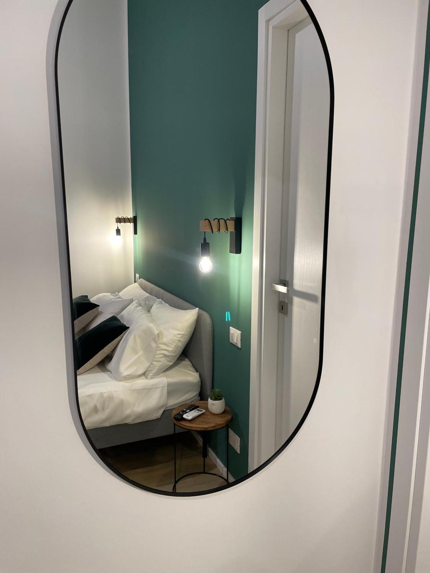 Moor Assarotti Suites - Genova City Center Bagian luar foto